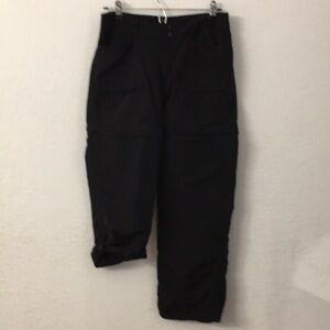 Magellan sportswear pants/shorts size 4